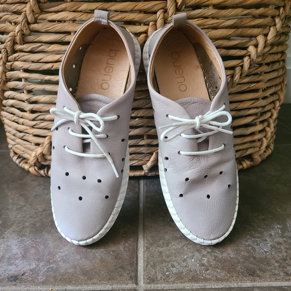 bueno Leather Sneaker Womens Size 38 Putty Color - Picture 2 of 10